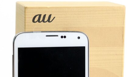 Mở hộp Galaxy S5 Au phiên bản của nhà mạng AU