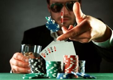 Xác suất thắng trong Poker